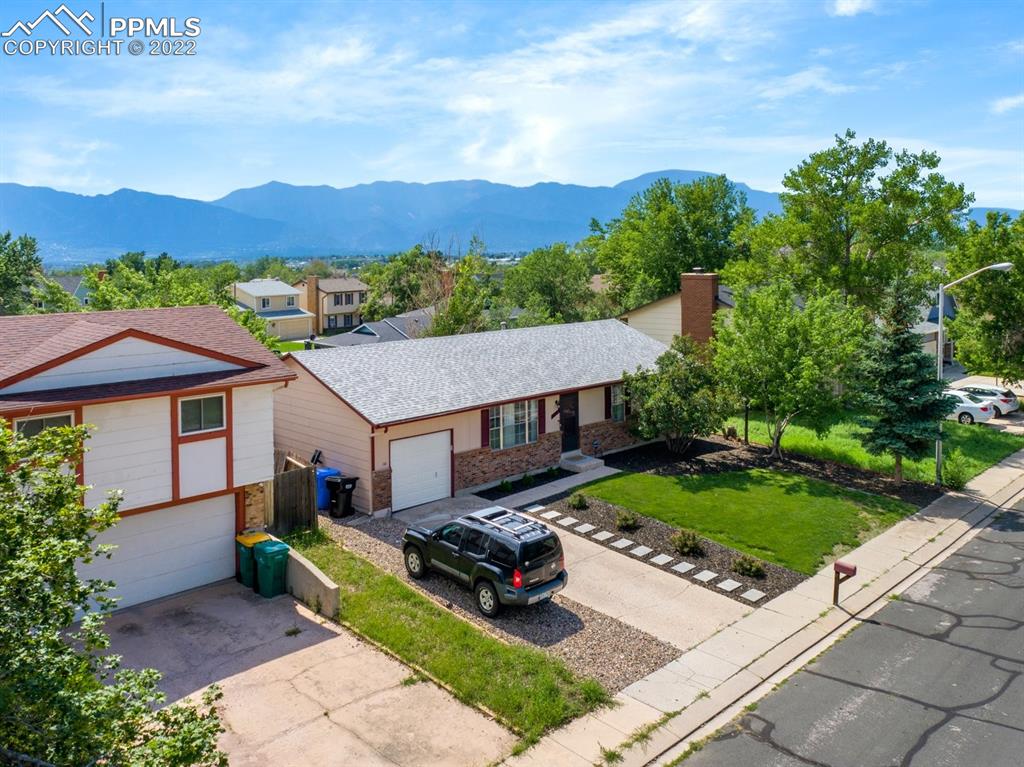 Listing 8465792, Image 27 of 28