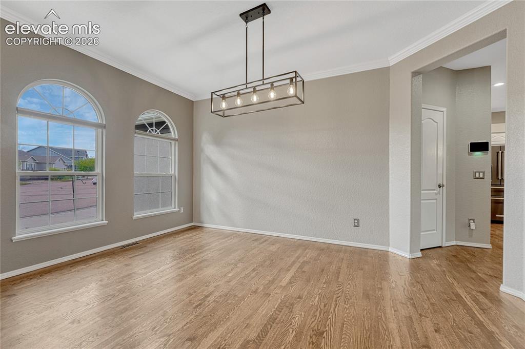 Image 44 of 49: Dining Room