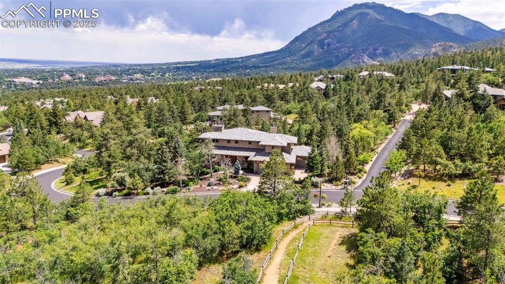Image 5 of 50: Private community with all new roads
