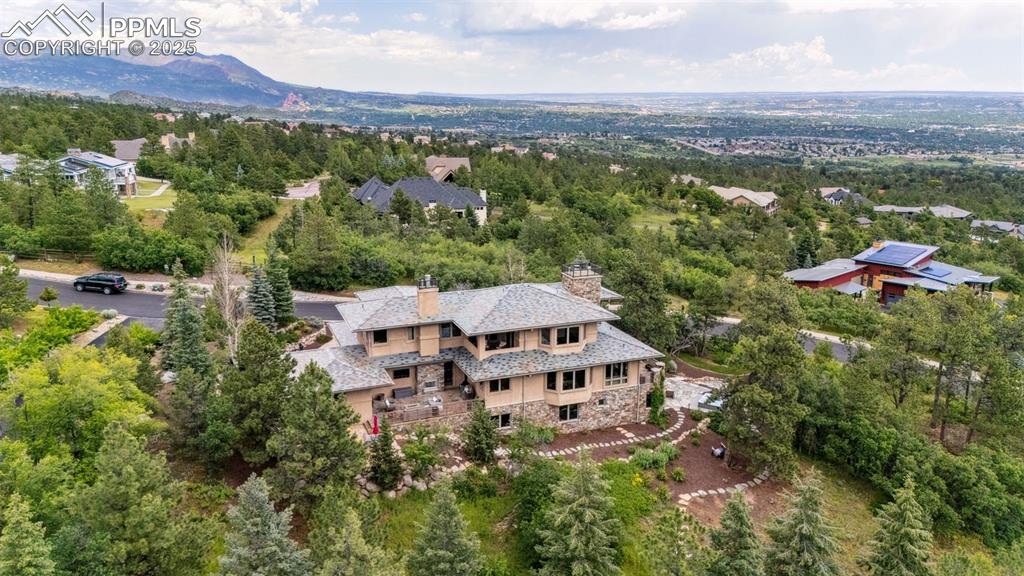 Image 8 of 50: Large lot and privacy on 1.55 acres