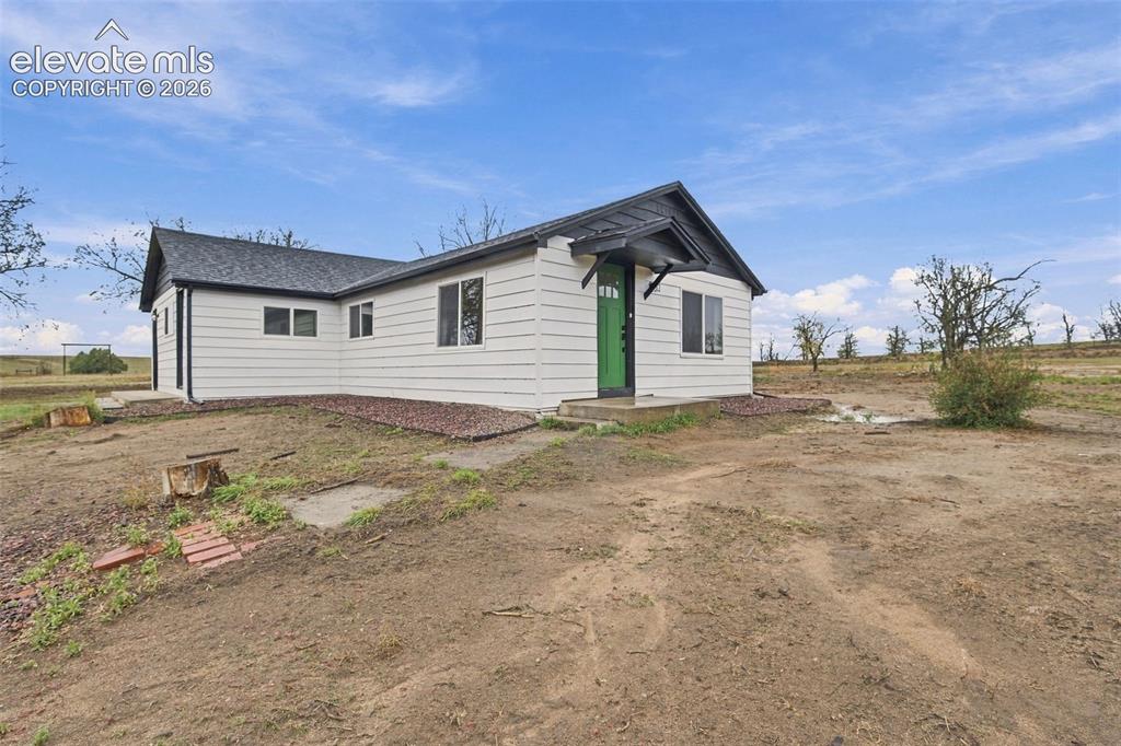 Image 2 of 41: Front of Structure