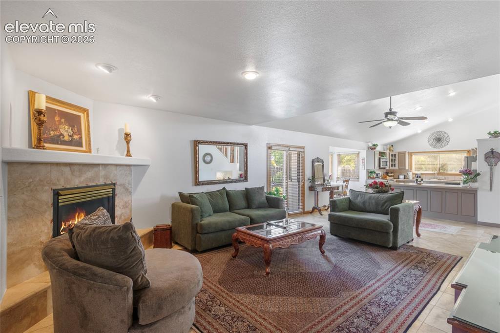 Image 18 of 41: Living Room
