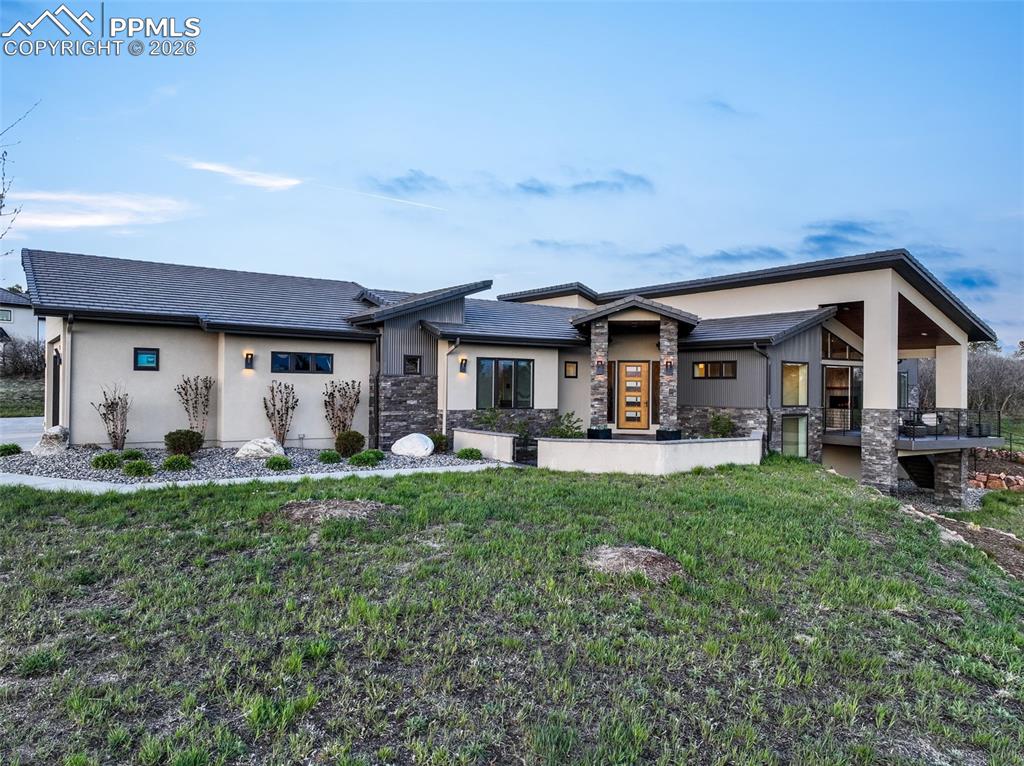 Image 1 of 50: Front of Structure