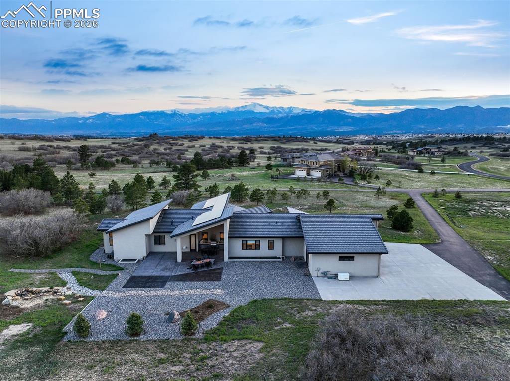 Image 2 of 50: 2-Floor-1