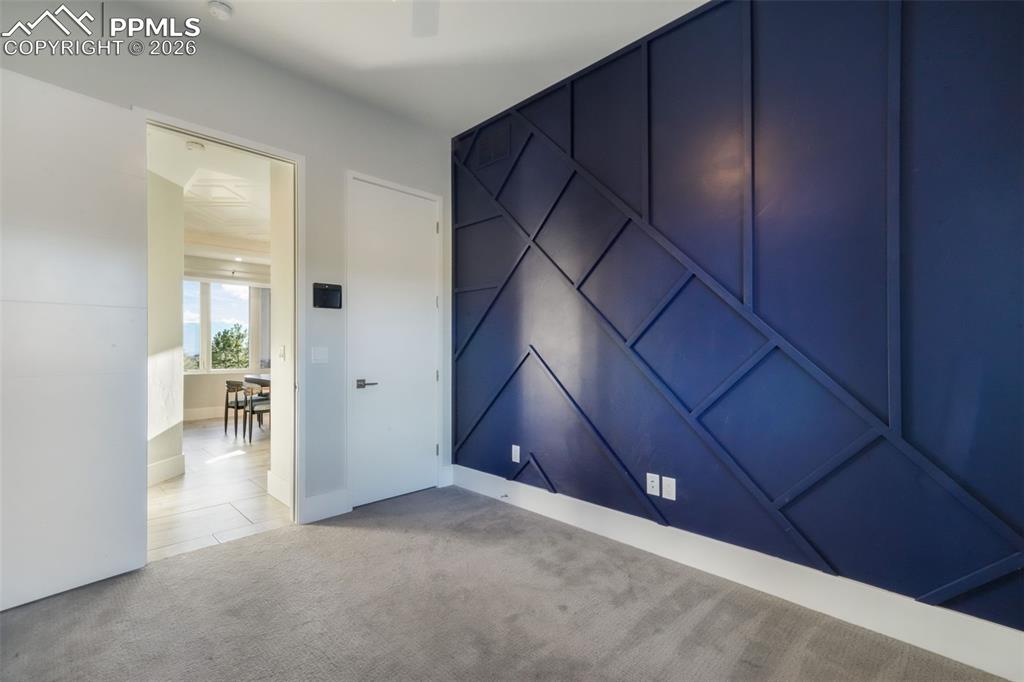 Image 21 of 50: Master Bathroom