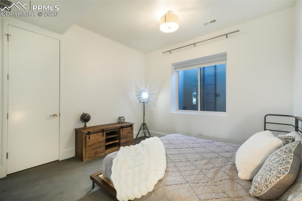 Image 43 of 50: Bedroom