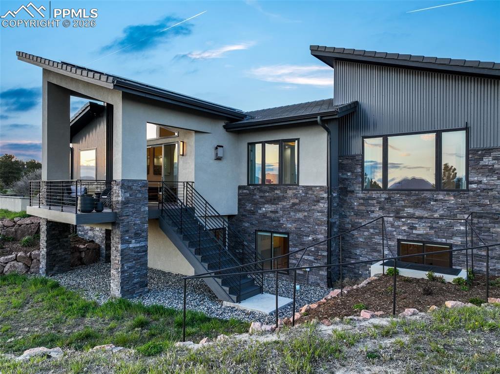 Image 48 of 50: Patio