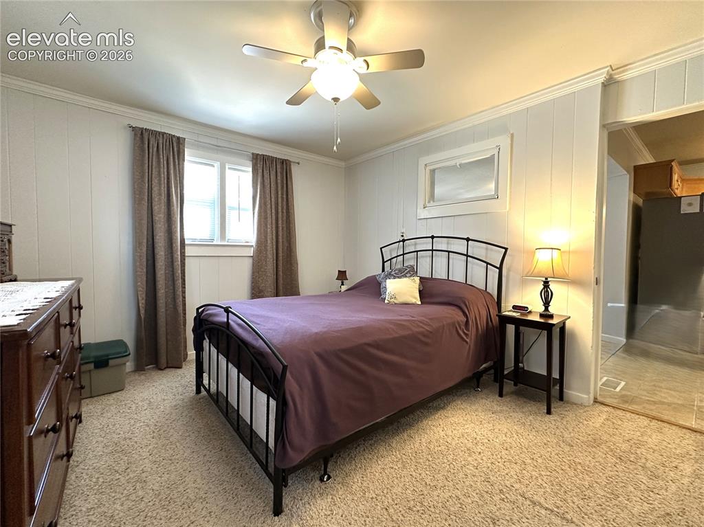 Image 10 of 24: Bedroom