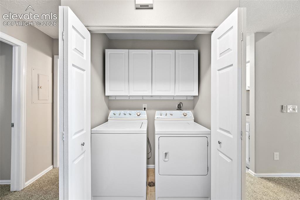 Image 11 of 38: Laundry