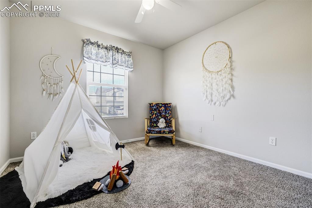 Image 24 of 33: Bedroom #2. Perfect room for kiddos!