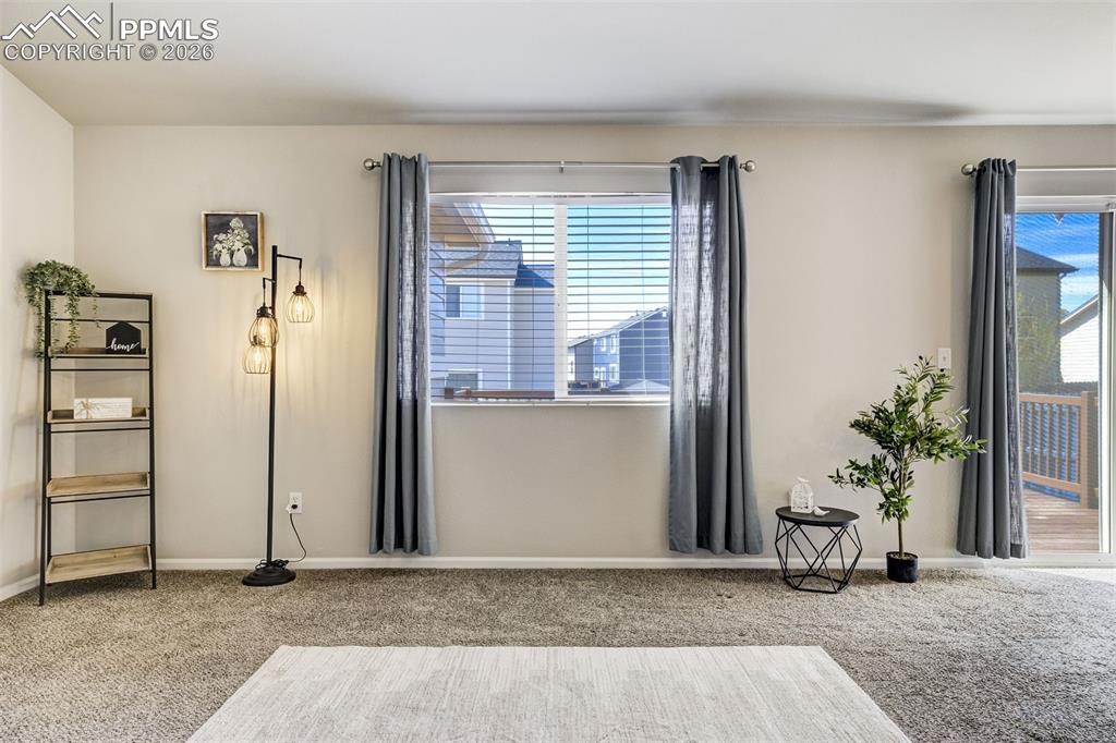 Image 4 of 33: Living Room