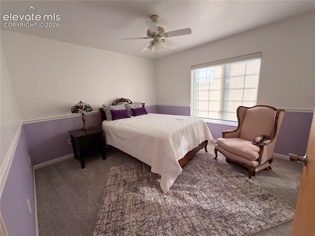 Image 33 of 42: Bedroom