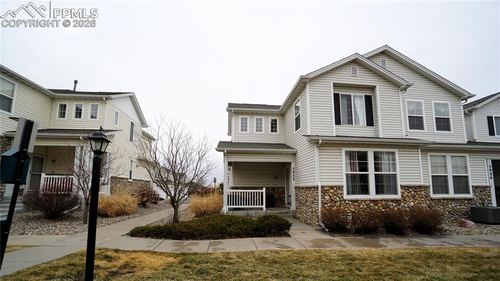 Image 1 of 33: Front of Structure