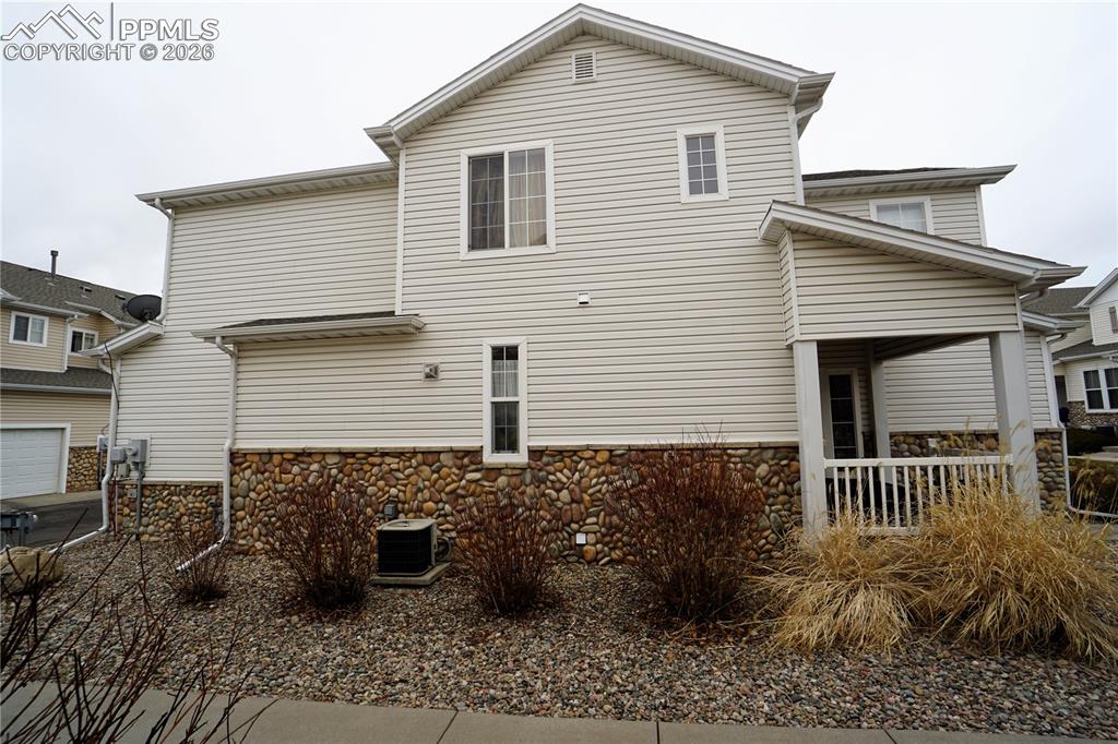 Image 32 of 33: Side of Structure