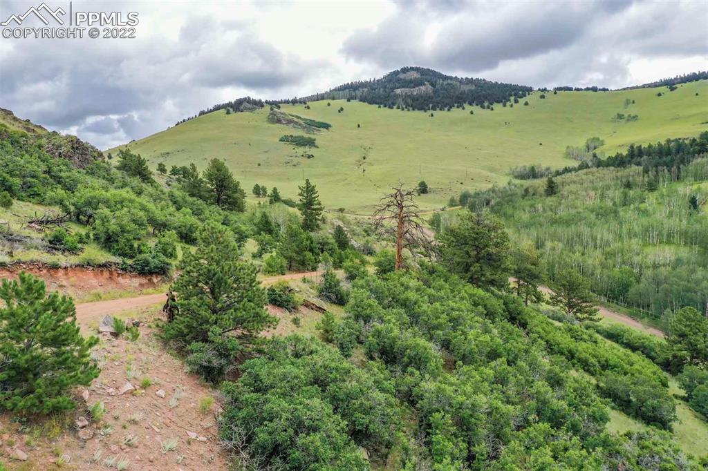 Listing 8476602, Image 34 of 40