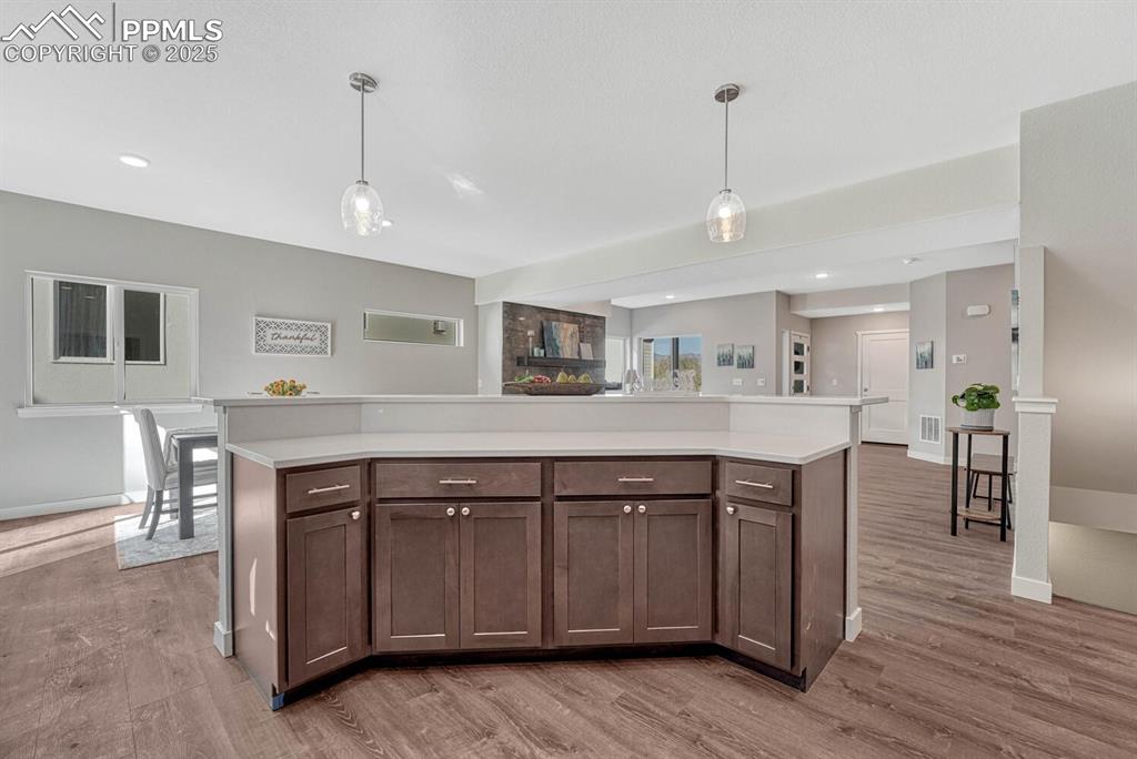 Image 13 of 44: Kitchen