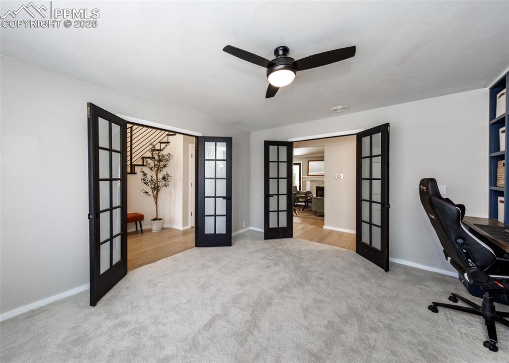 Image 7 of 50: Office