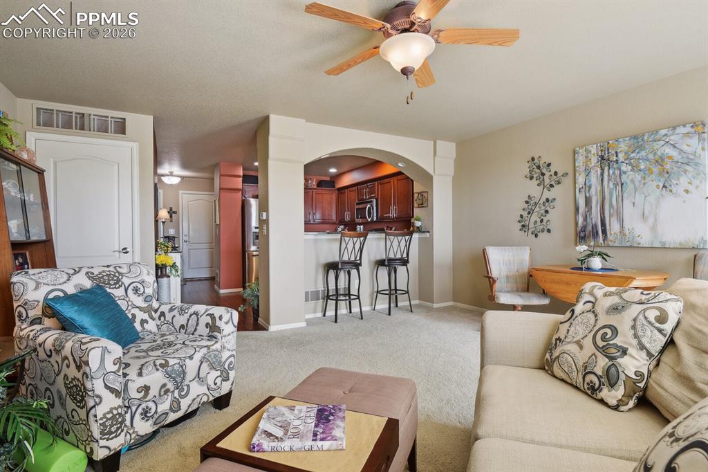 Image 12 of 25: Living Room