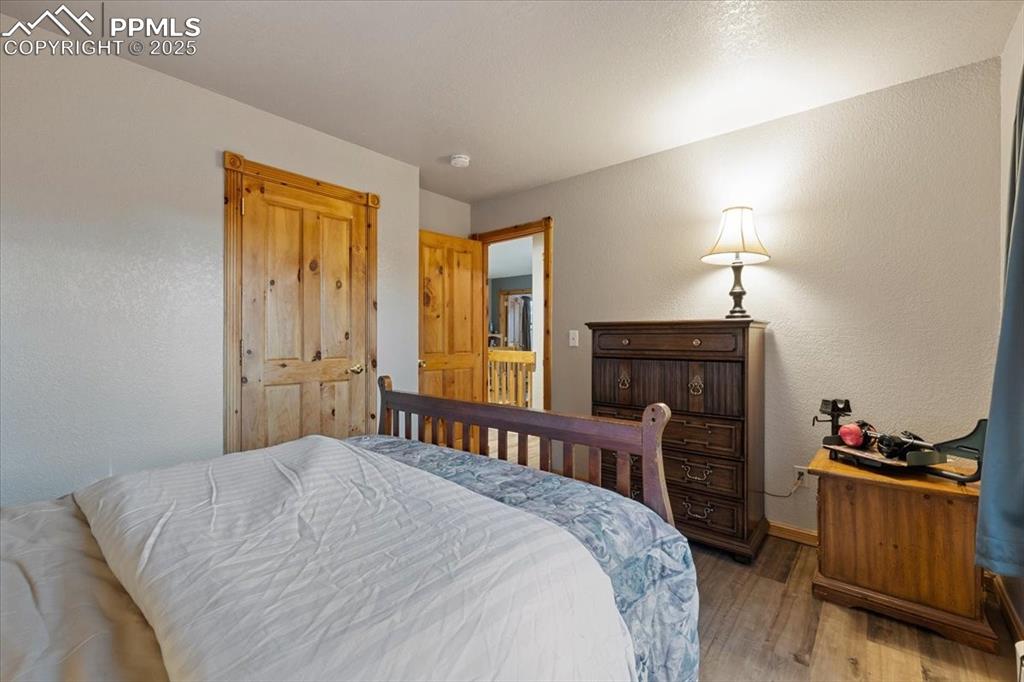 Image 26 of 47: Bedroom