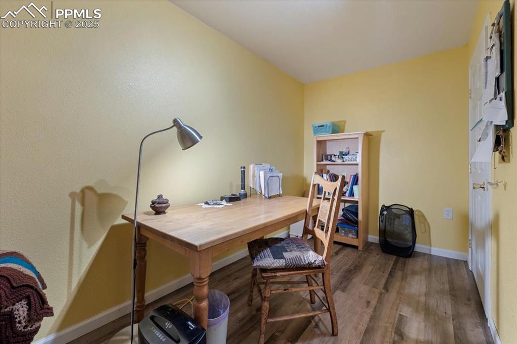 Image 44 of 47: Flex space with closet