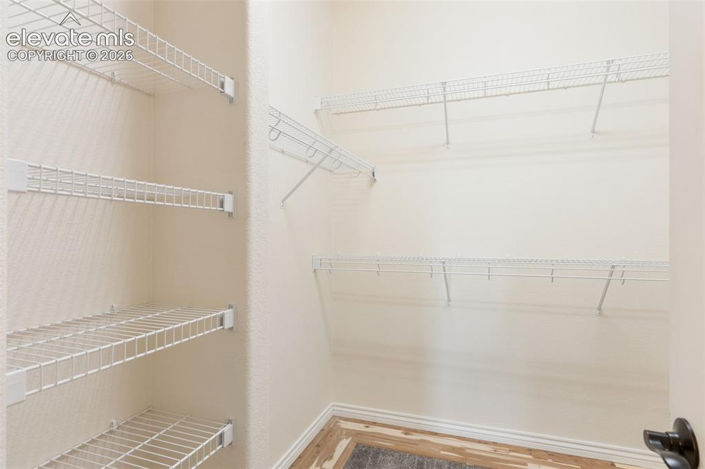 Image 28 of 45: Walk-In Closets