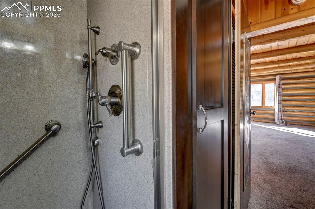 Image 28 of 36: No Description Available