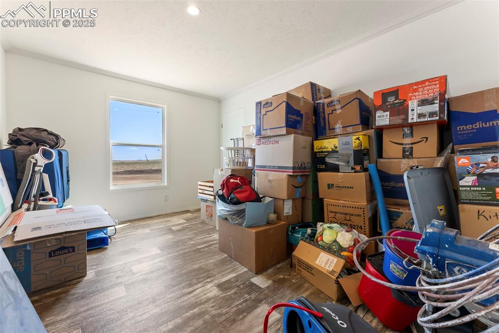 Image 18 of 43: Bedroom