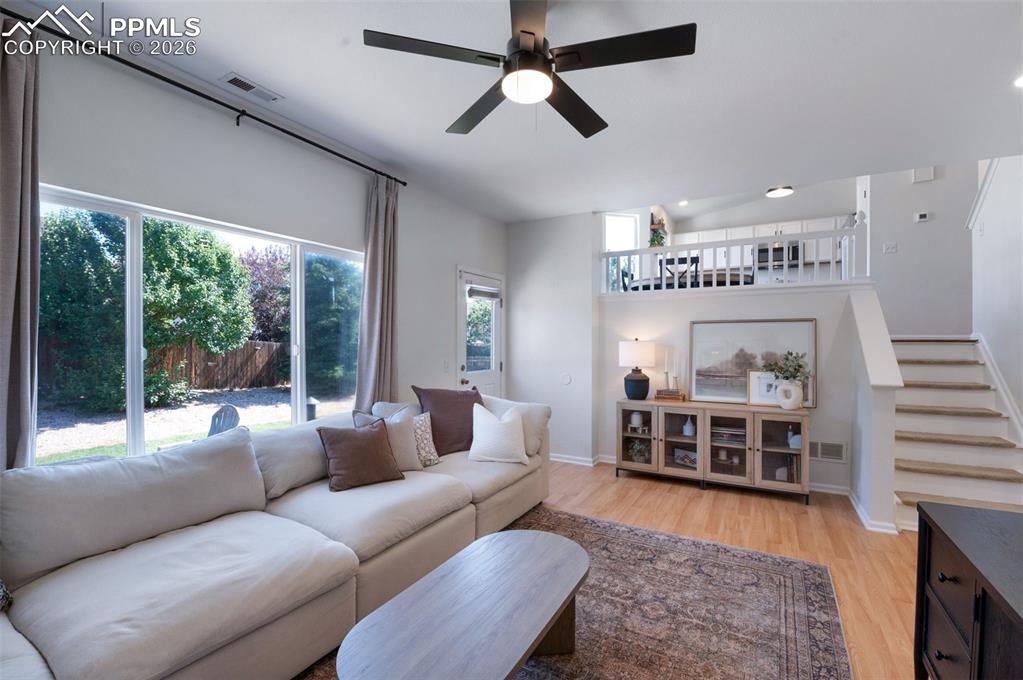 Image 11 of 38: Kitchen