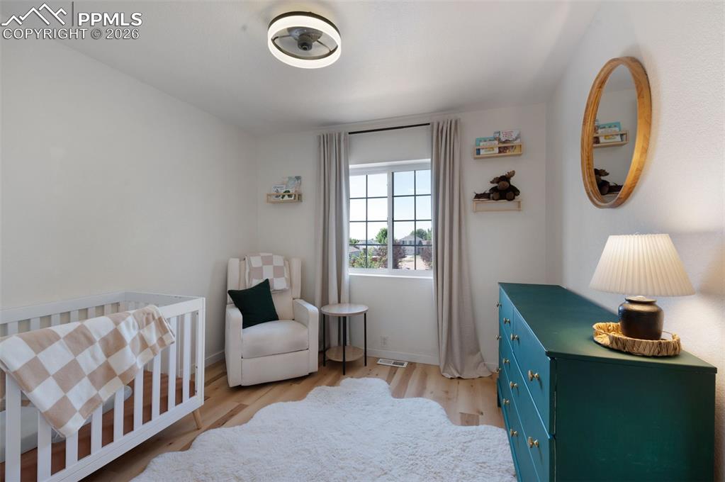 Image 21 of 38: Bathroom