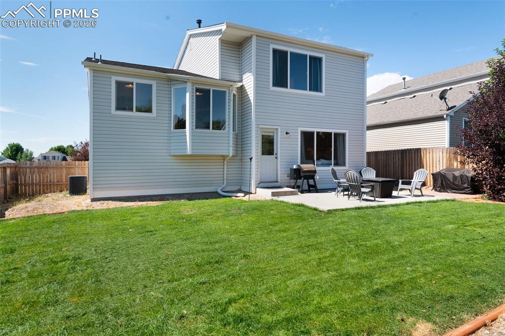 Image 34 of 38: Laundry