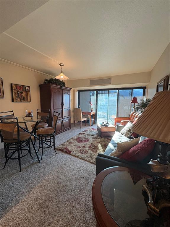 Image 4 of 13: Living Room