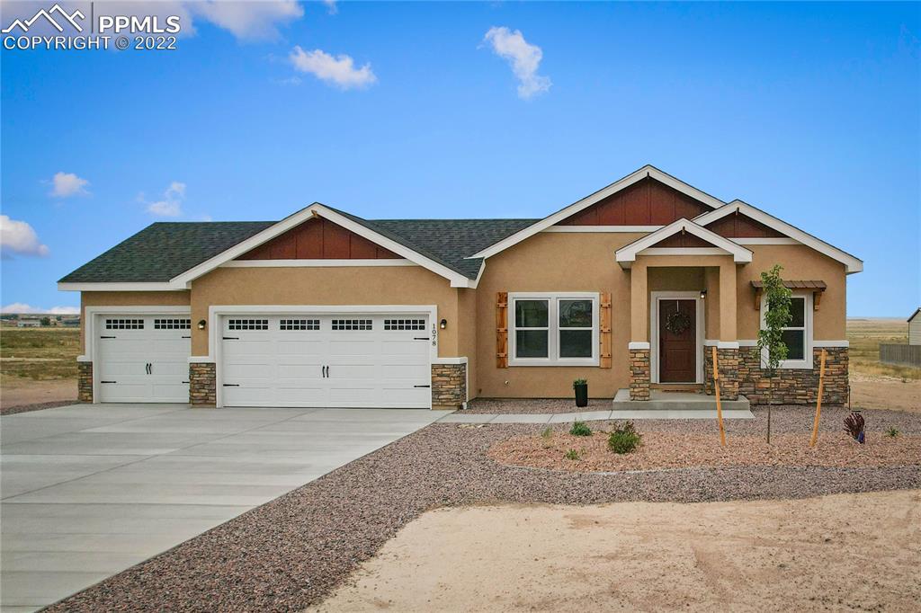 Listing 8486674, Image 1 of 45