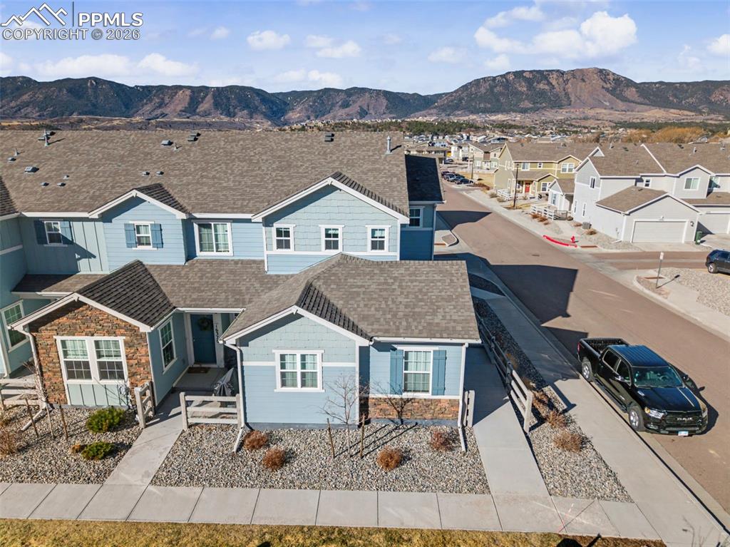 Image 27 of 28: Front of Structure