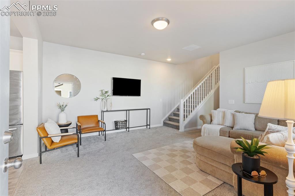 Image 5 of 28: Living Room