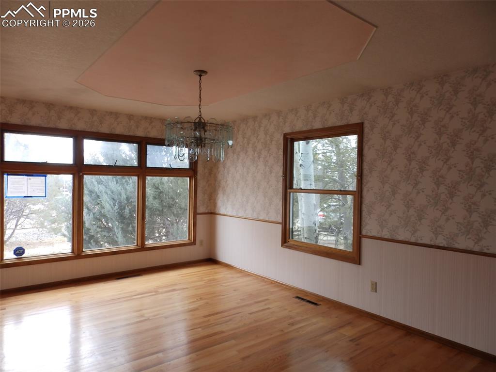 Image 3 of 17: Back of Structure