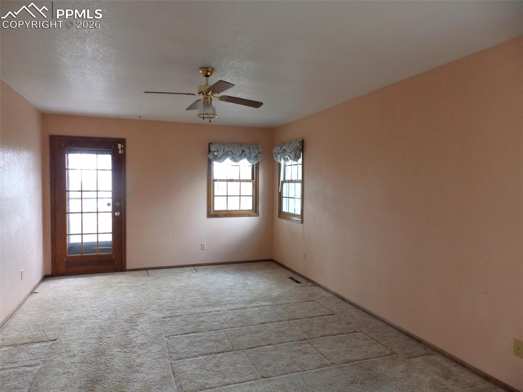 Image 6 of 17: $100 down