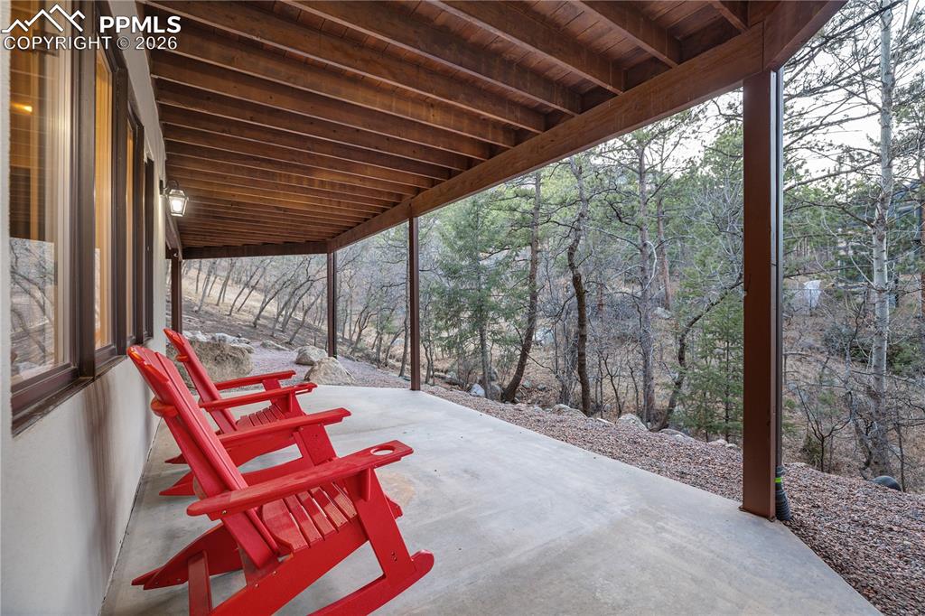 Image 45 of 50: Patio