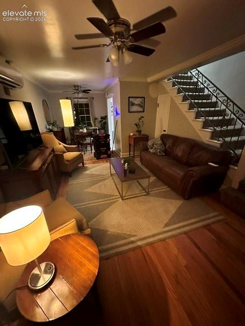 Image 10 of 16: Living Room