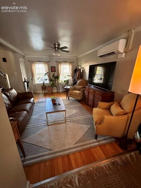 Image 3 of 16: Living Room