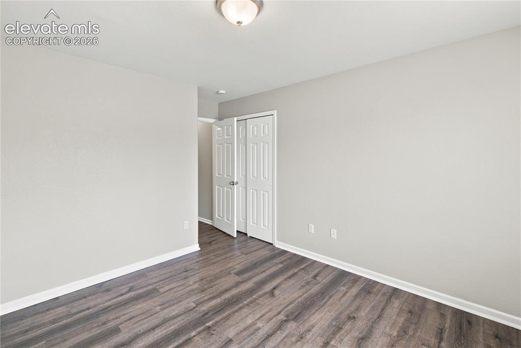 Image 10 of 46: Bedroom
