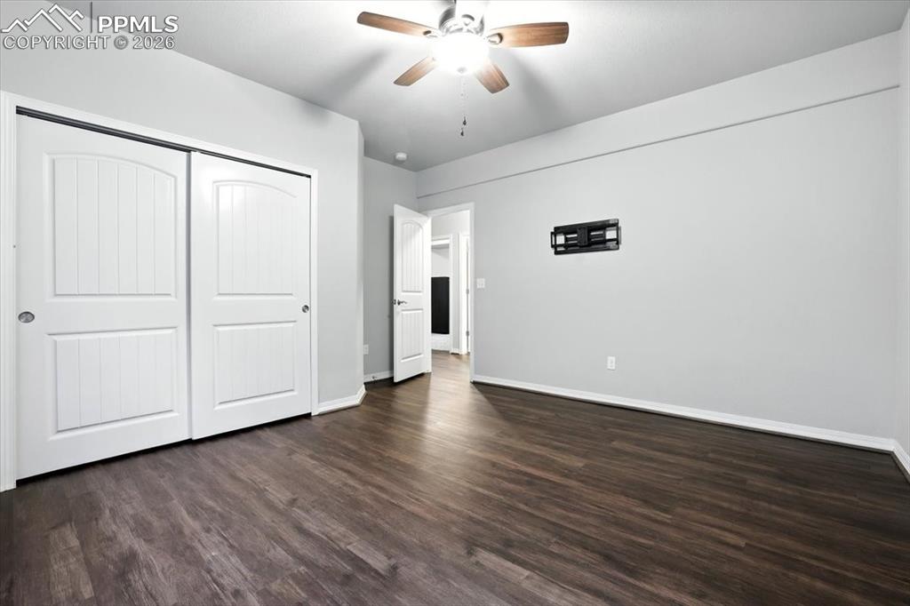 Image 40 of 49: Bedroom