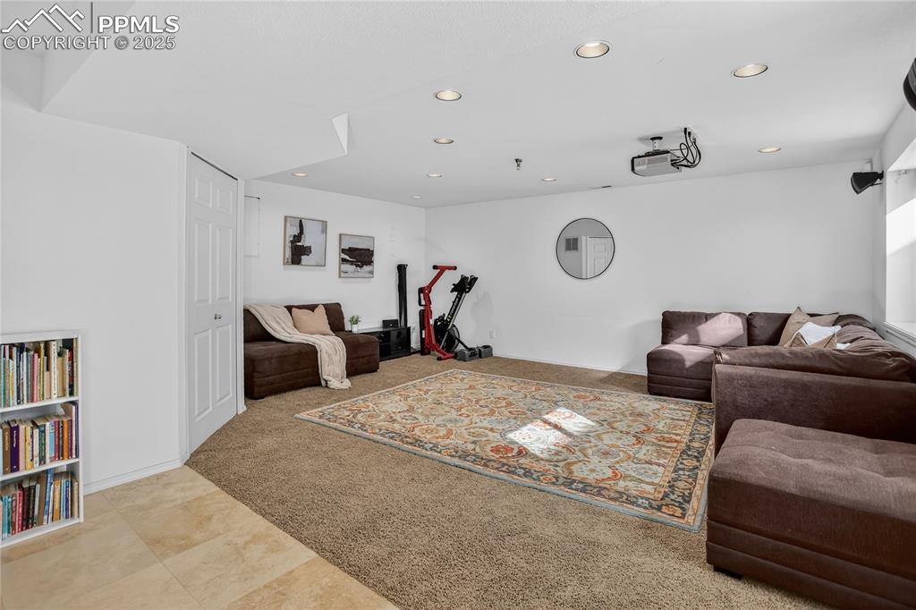 Image 39 of 47: Recreation Room