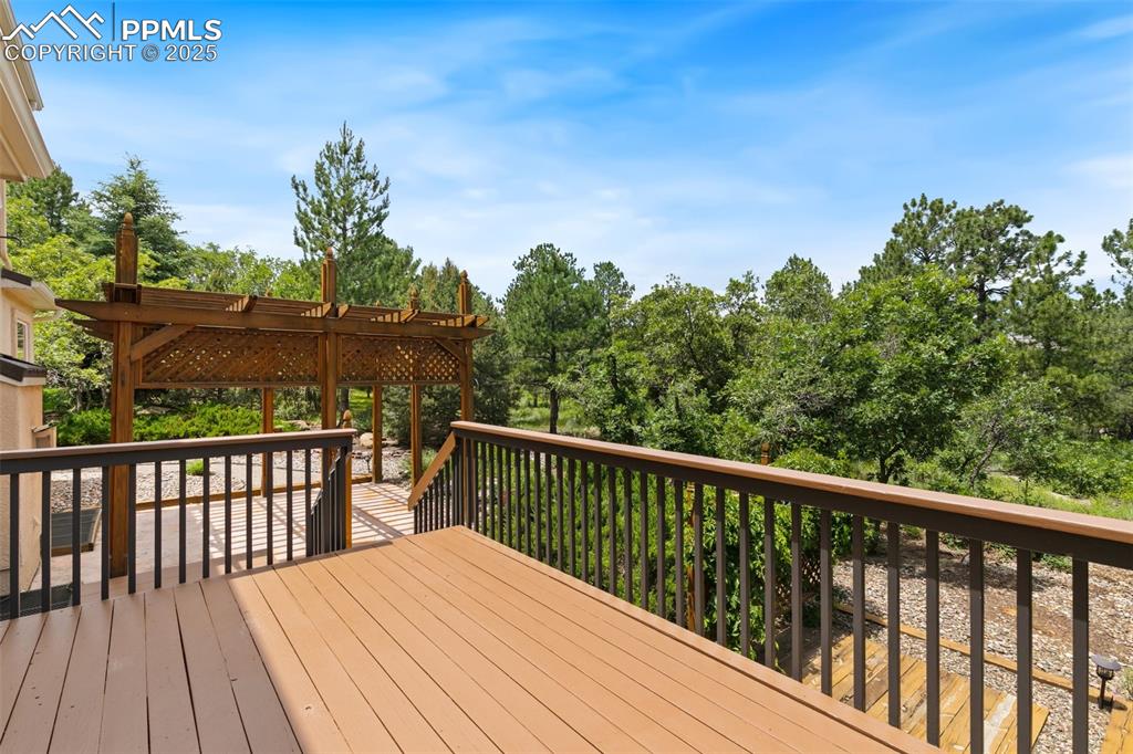 Image 42 of 45: Deck