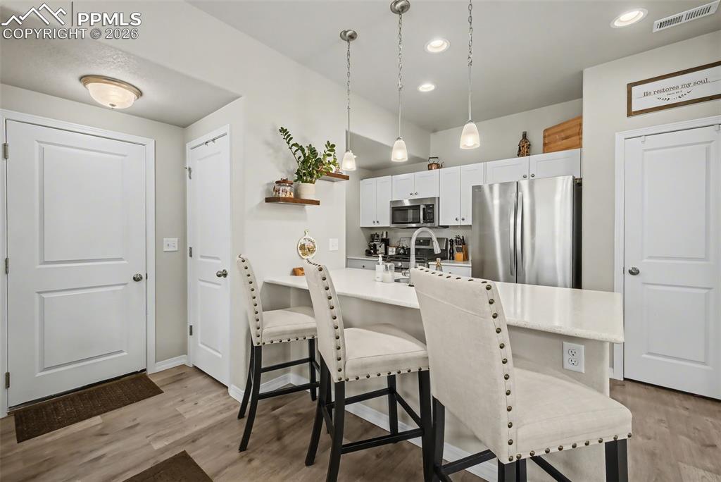 Image 13 of 29: Kitchen