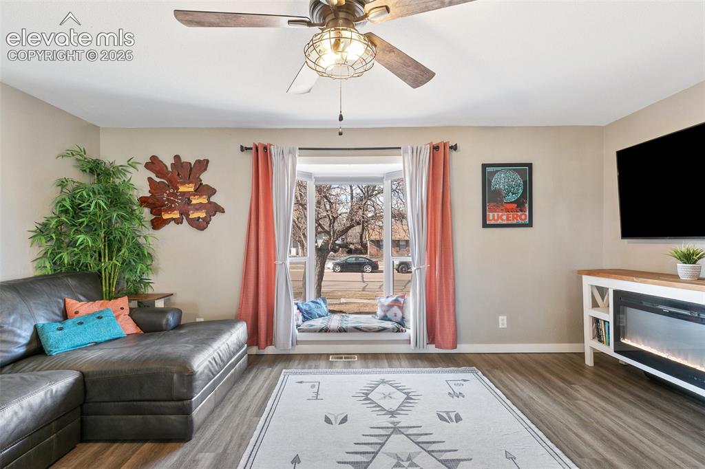 Image 9 of 39: Living Room