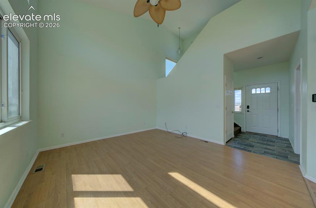 Image 13 of 41: Living Room