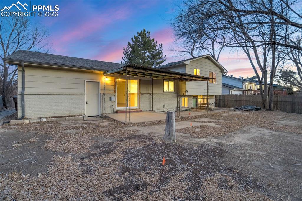 Image 11 of 48: Front of Structure