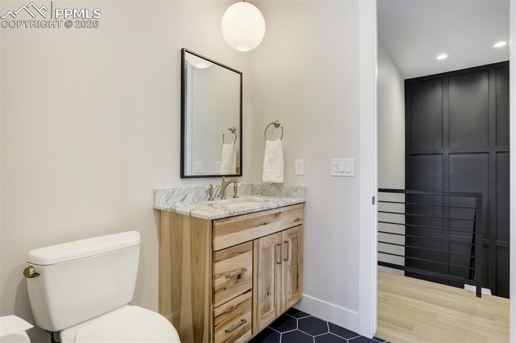 Image 23 of 50: Main Level 3/4 Bathroom 