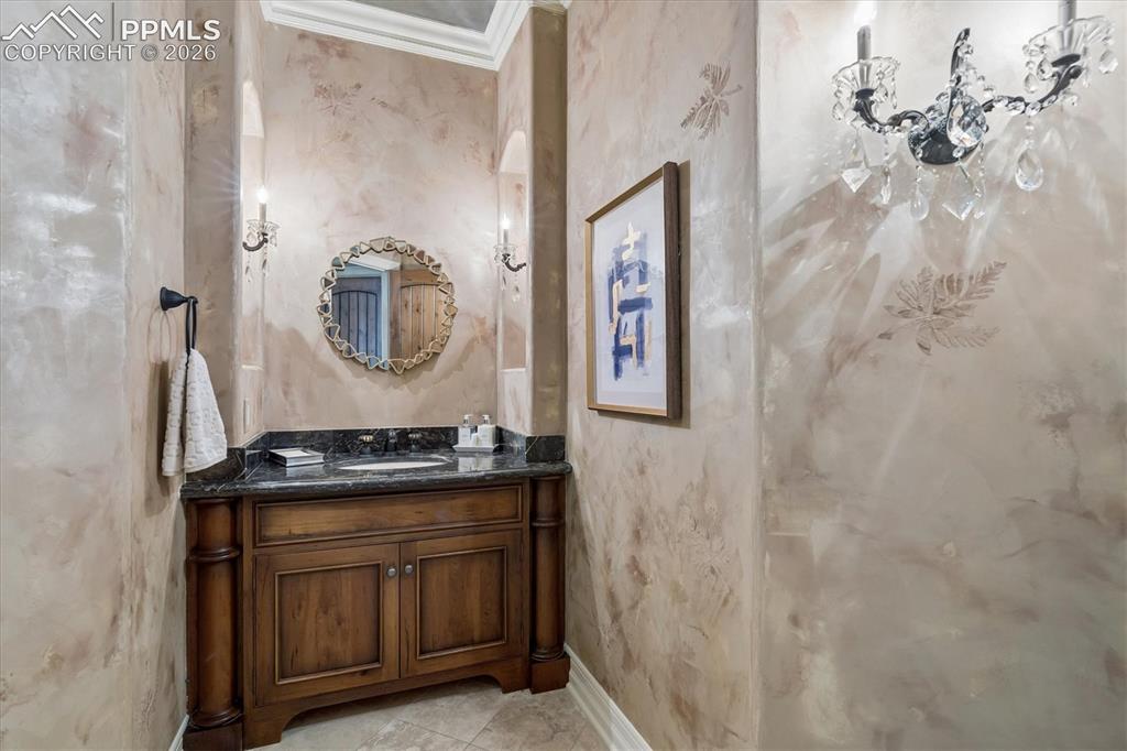 Image 15 of 47: Main floor powder room