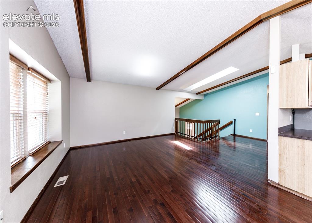 Image 8 of 32: Living Room